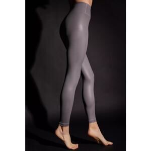 Carbon38 Gray High-Waisted Leggings